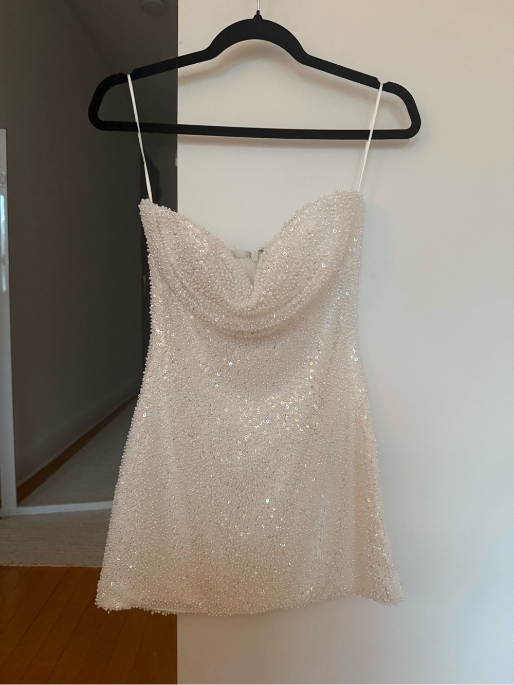Sau Lee Lara Strapless White Beaded Mini Dress with Sweetheart Neckline, Sz 2 - Picture 2 of 8
